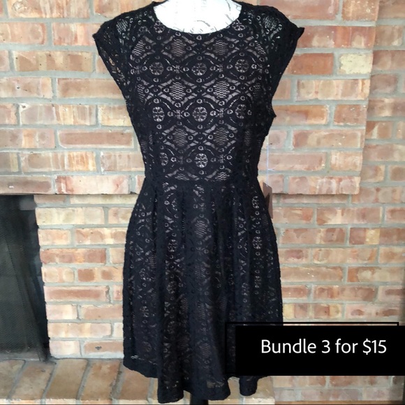 Forever 21 Dresses & Skirts - Lace Dress with Nude Underlay